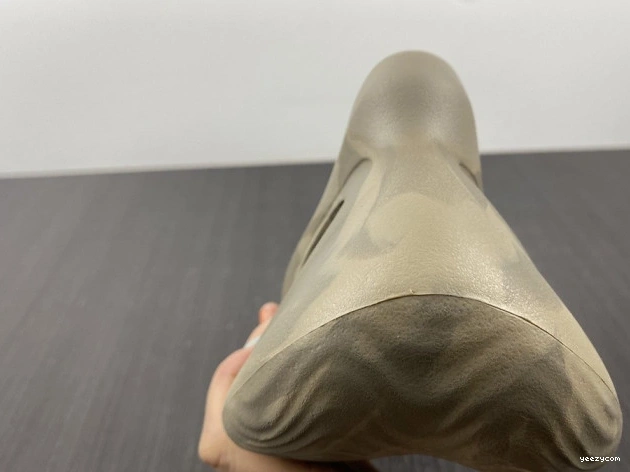 GX4472 RNNR Sage Adidas Yeezy Stone Foam 1019